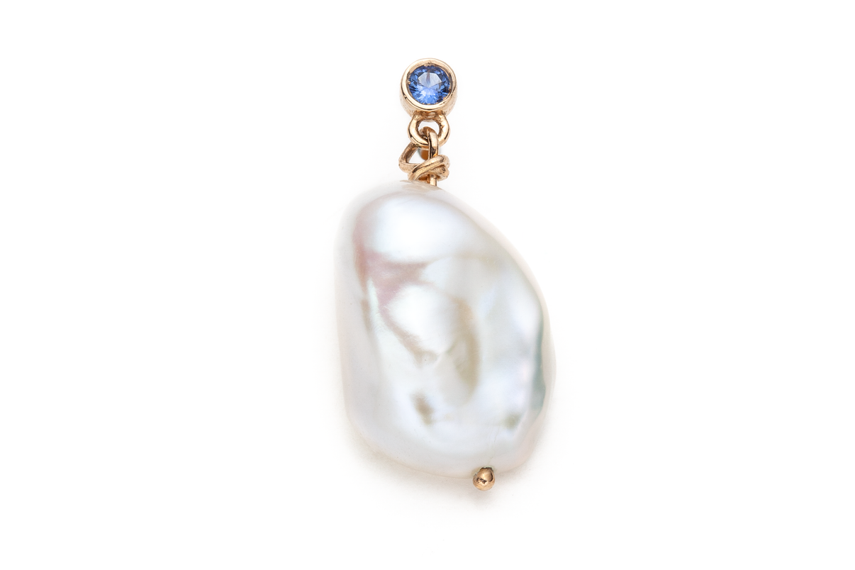 Girl with a Pearl Earring - Blue Sapphire