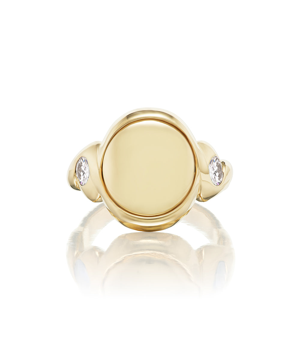 Round Ribbon Signet Ring with Diamonds