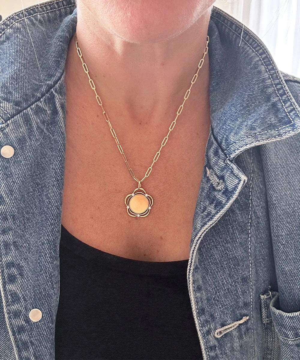25mm Eyelet Pendant