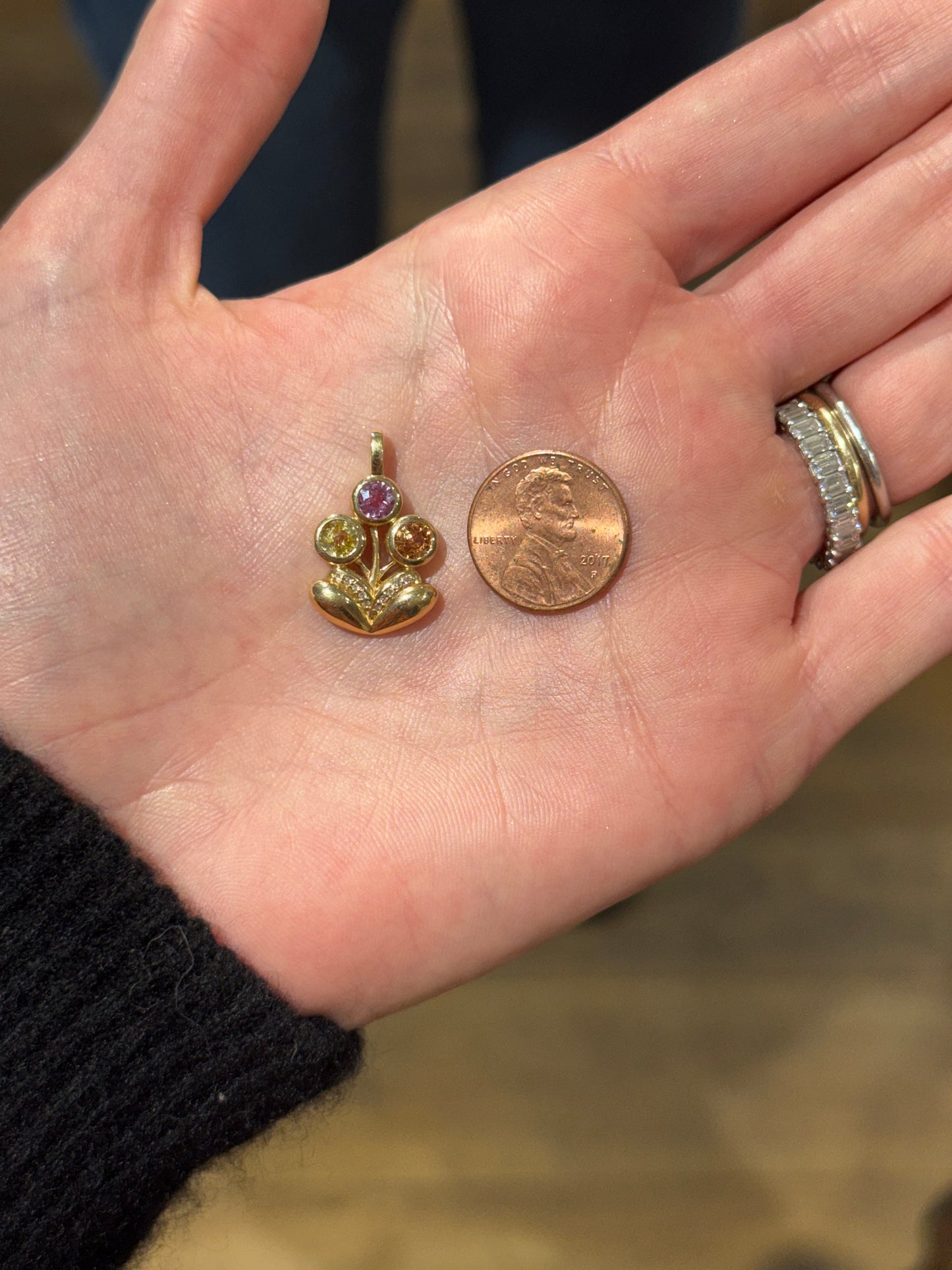 Medium Bouquet Pendant