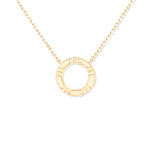 The Crew Small Circle Pendant Necklace