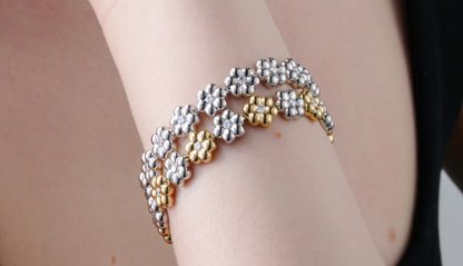 Diamond Flower Puff Bracelet - 18k White Gold