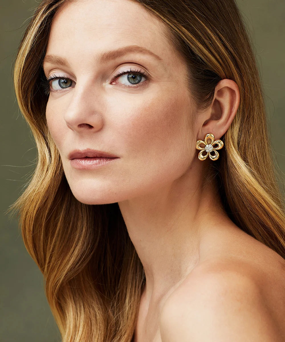 Eyelet Flower Earrings-25mm