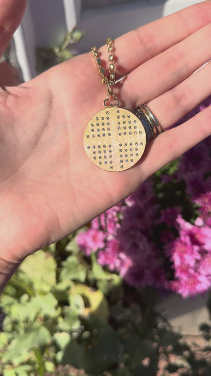 Deluxe Dee Locket