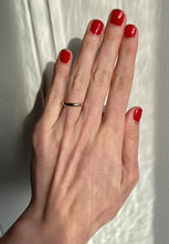 Load image into Gallery viewer, Classic Gold Band - 2.5mm Width